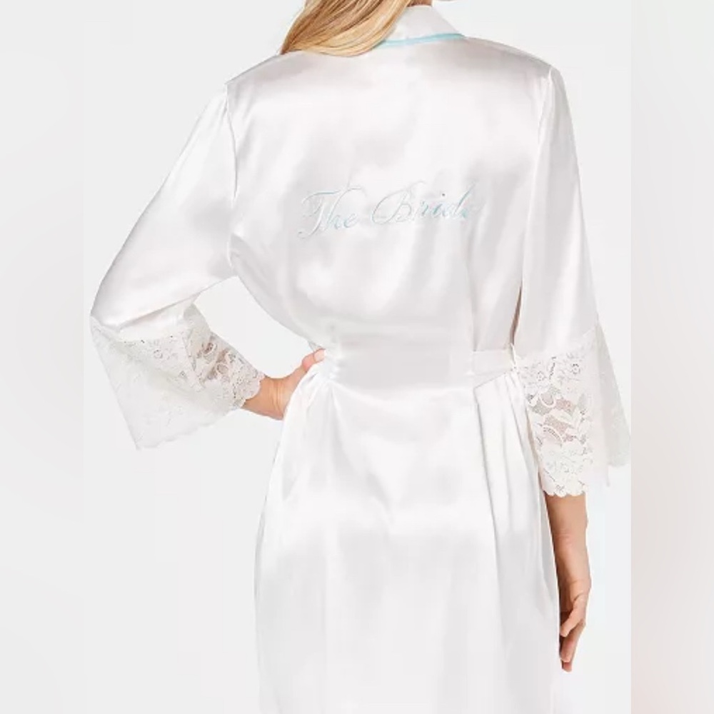 Linea Donatella Elegant Bridal White Lace Trim Robe